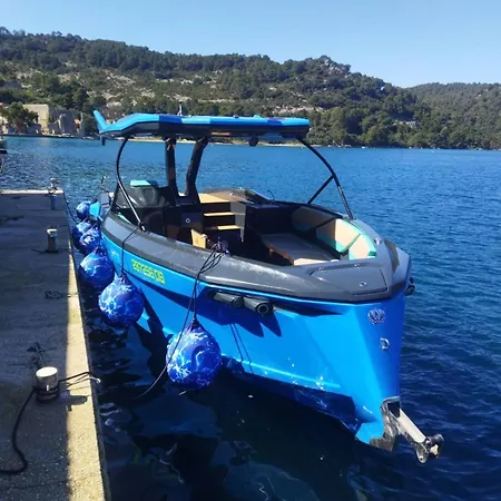 Botel Raptor Dubrovnik